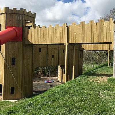 Cattle Country Play Castle